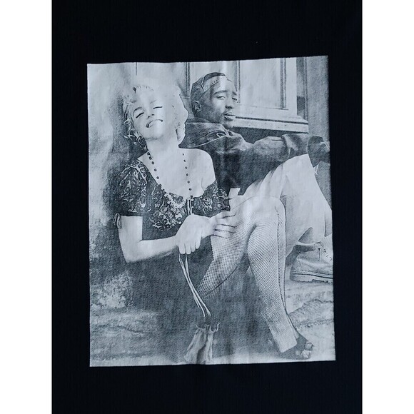 Hiphop T-Shirt Men's Size Medium Tupac Graphic Black Short Sleeve 90s - Picture 2 of 7